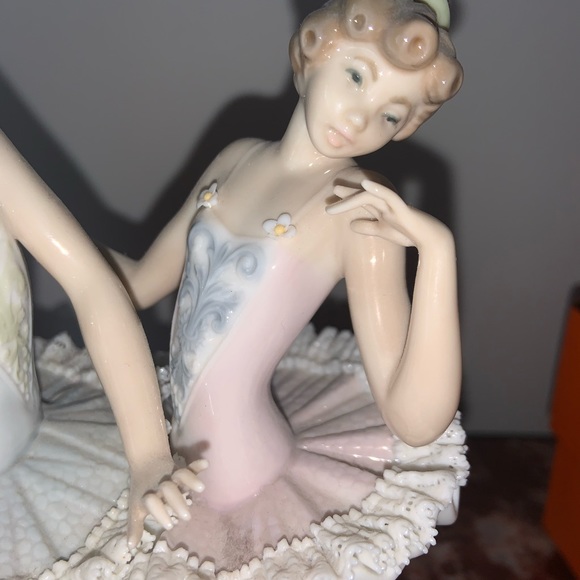 Lladro ballerina figurine - Picture 2 of 6